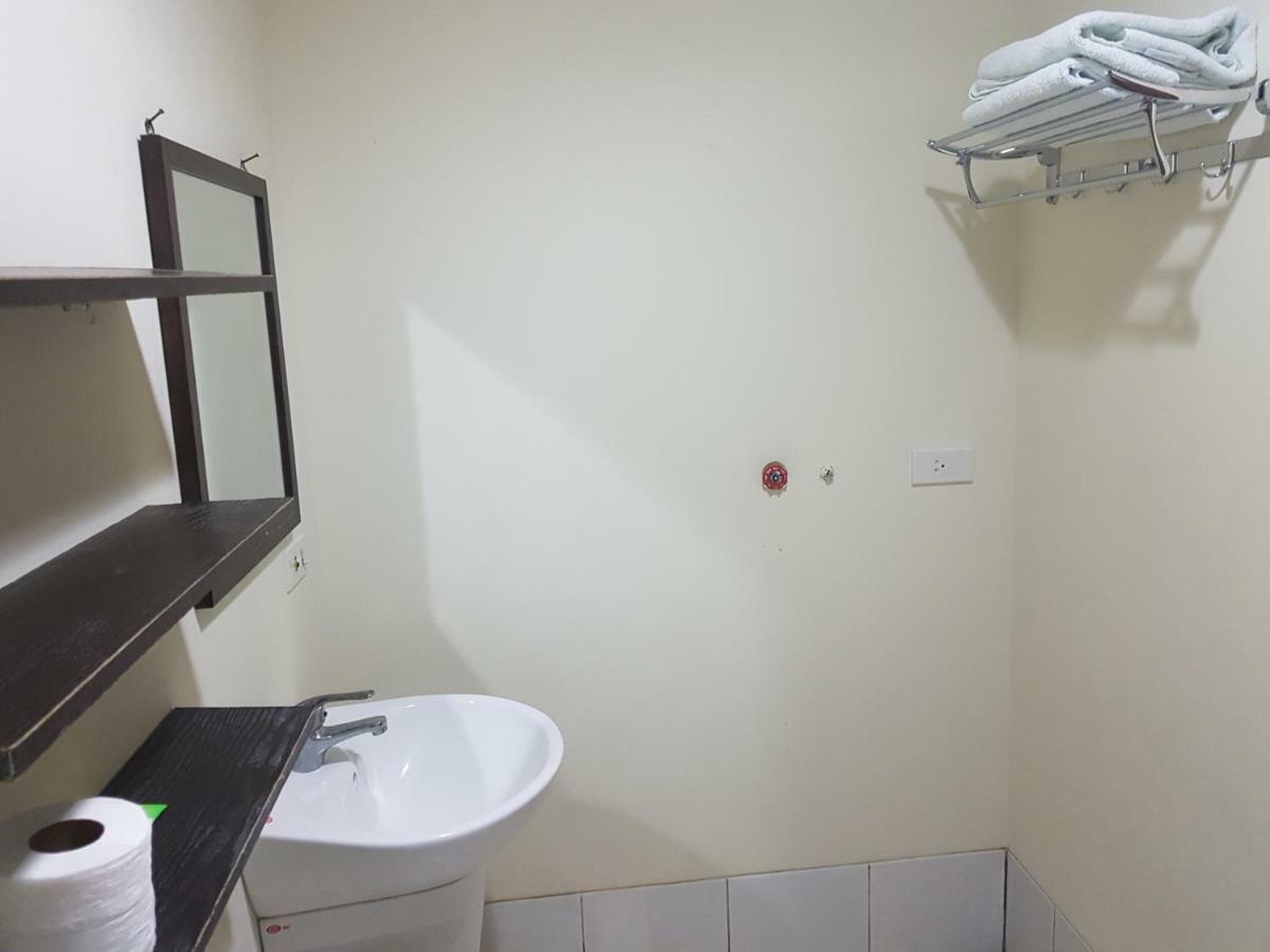 Kissy Flat 2 At Horizon 101 Apartment Cebu